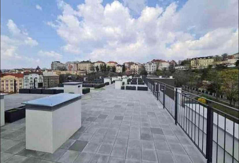 Cute With Gym, Rooftop Terraces And Laundry Apartmán *